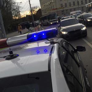 日本三级黄色片BXXX
